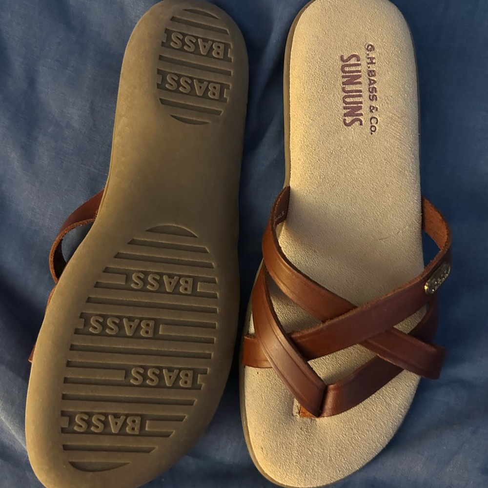 G.H. Bass & Co. Brown Sandals - Picture 2 of 3